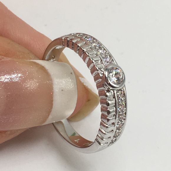 14k white gold plated ring band wedding diamond sz 8 - Picture 5 of 8